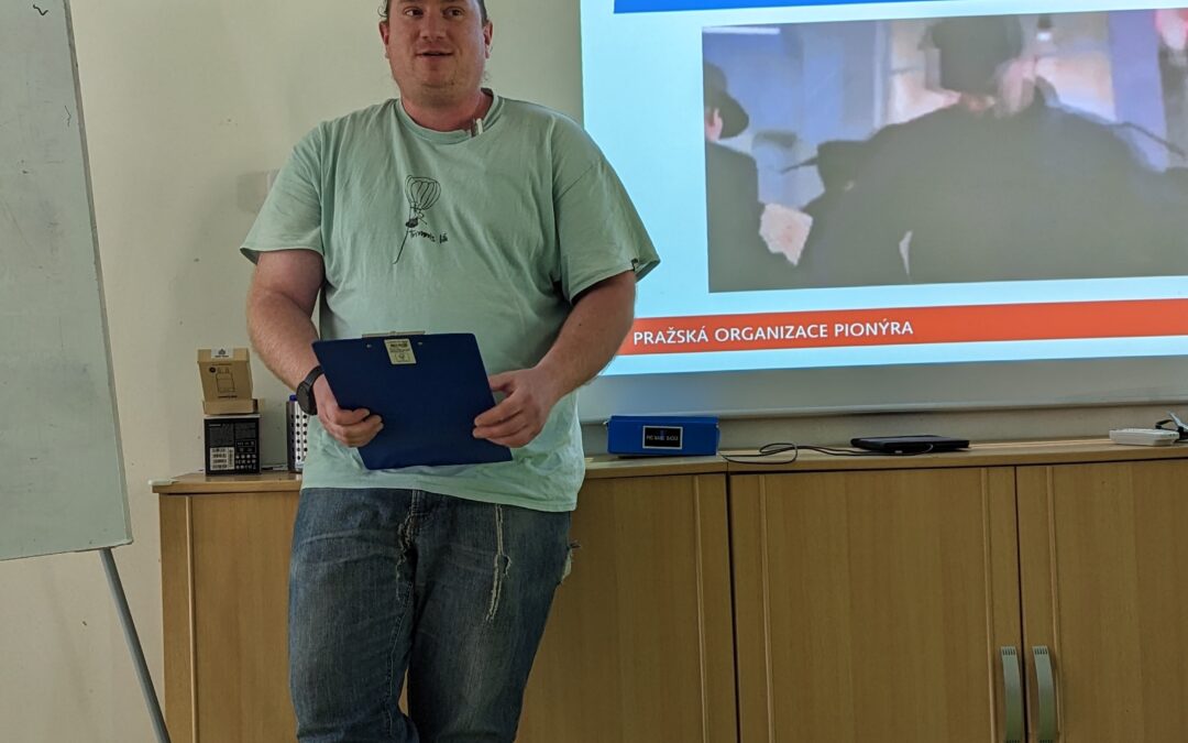 Vzdělávací kurzy jako povinnost? NE! Vzdělávací kurzy jako produkt, služba a&nbsp;benefit pro osobnostní rozvoj!